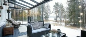 Foldeglas med sne udernfor