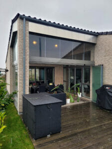 Foldeglas på terrasse